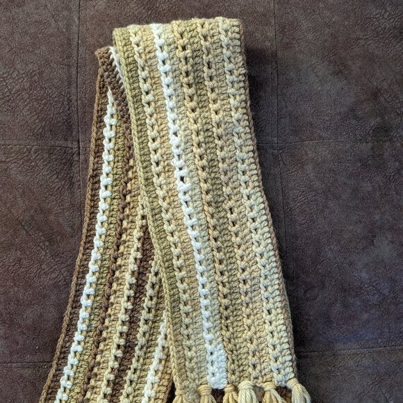 Brand New Handknit Scarf - Picture 2 of 2